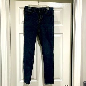 Miss poured in blue black skinny jeans size 6